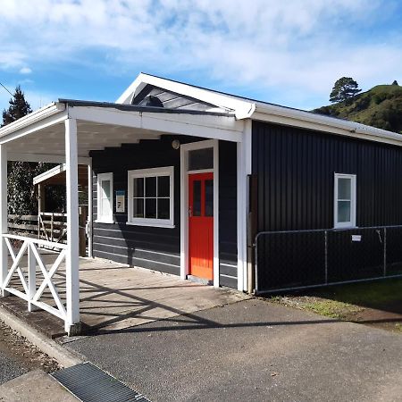 Whanga Butcher Shop Whangamomona Exterior photo